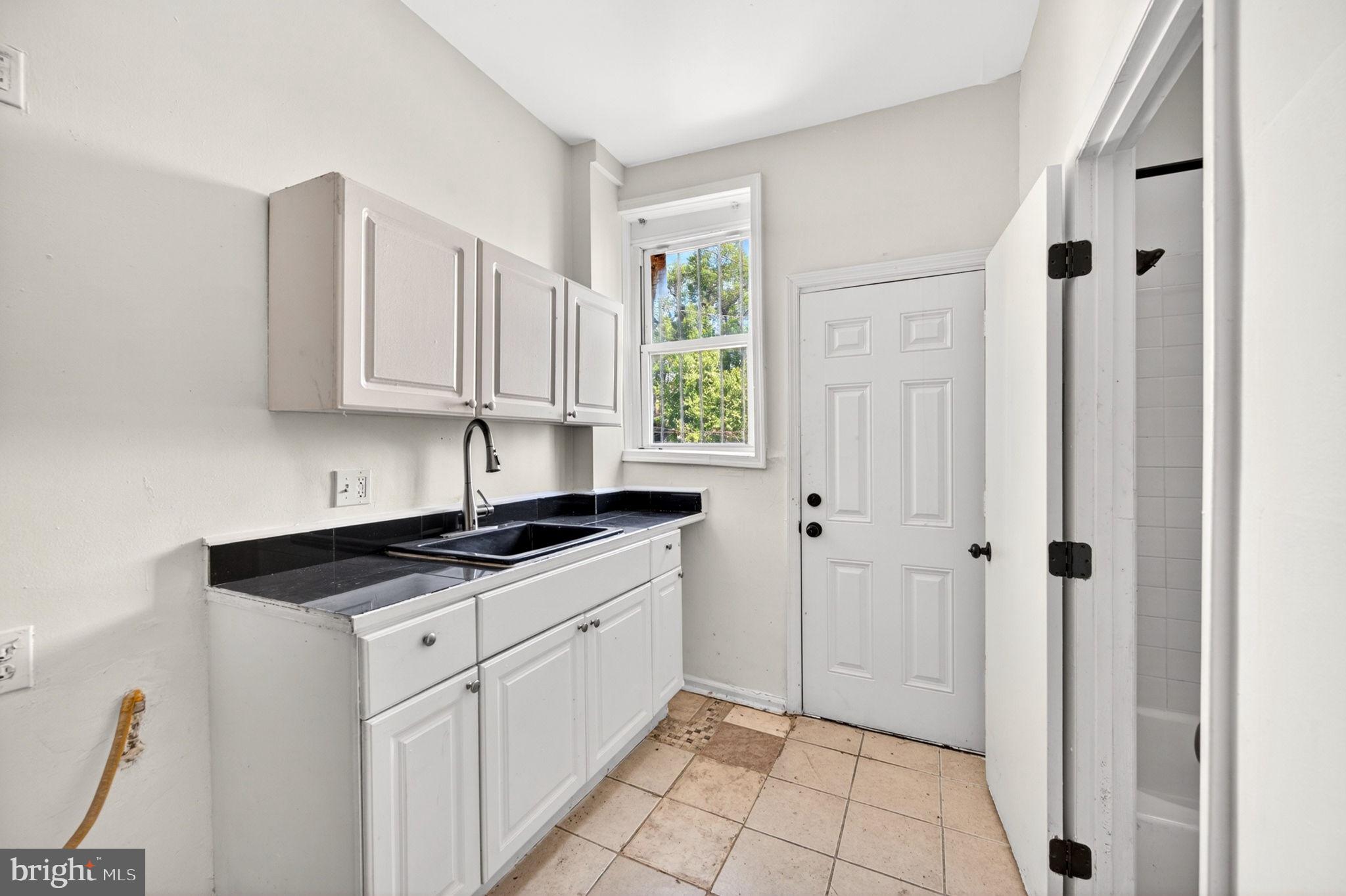 WOODBROOK - Residential
