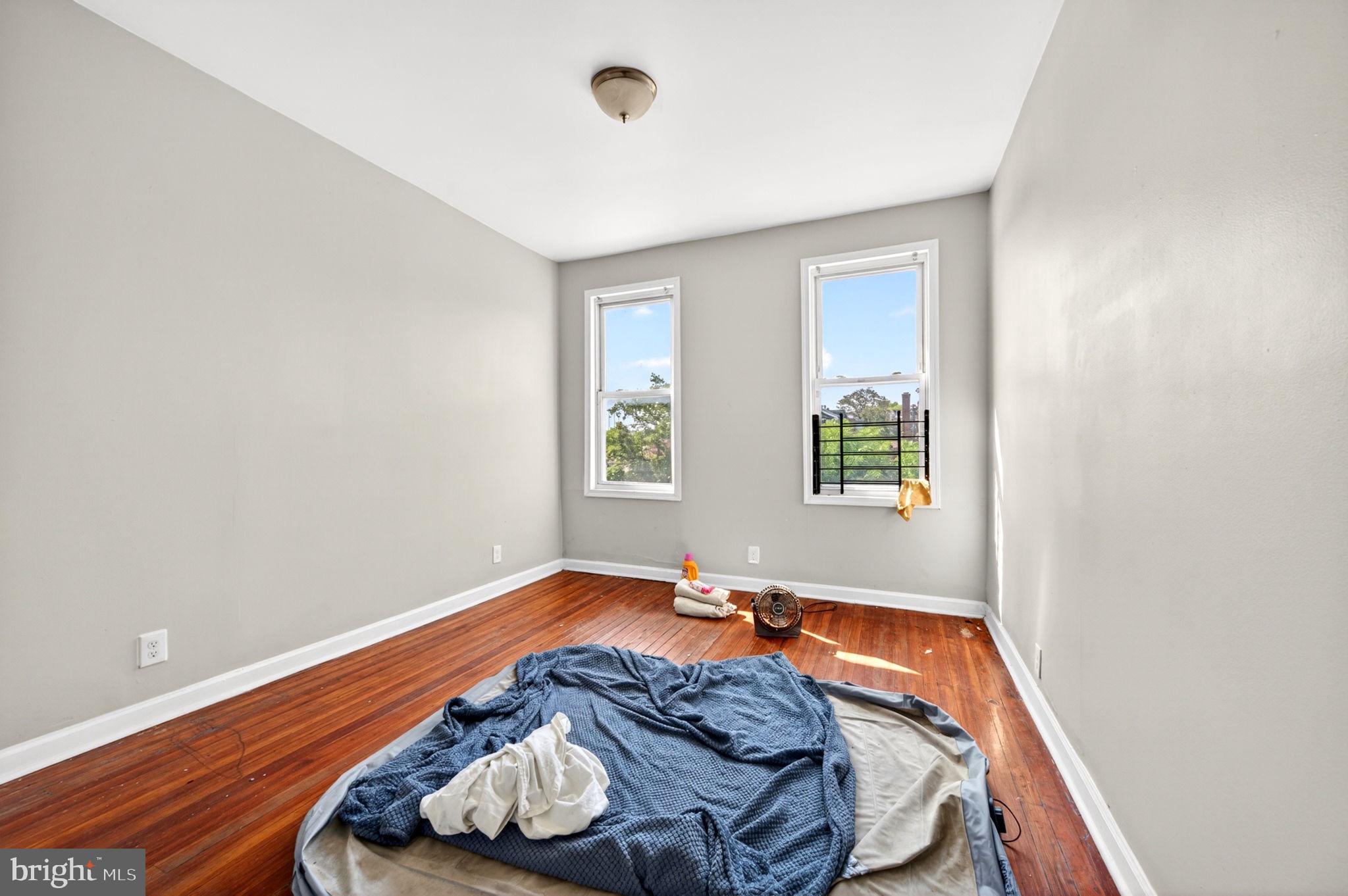 WOODBROOK - Residential