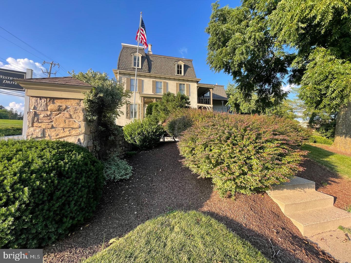 WESTRIDGE ESTATES - Residential Lease