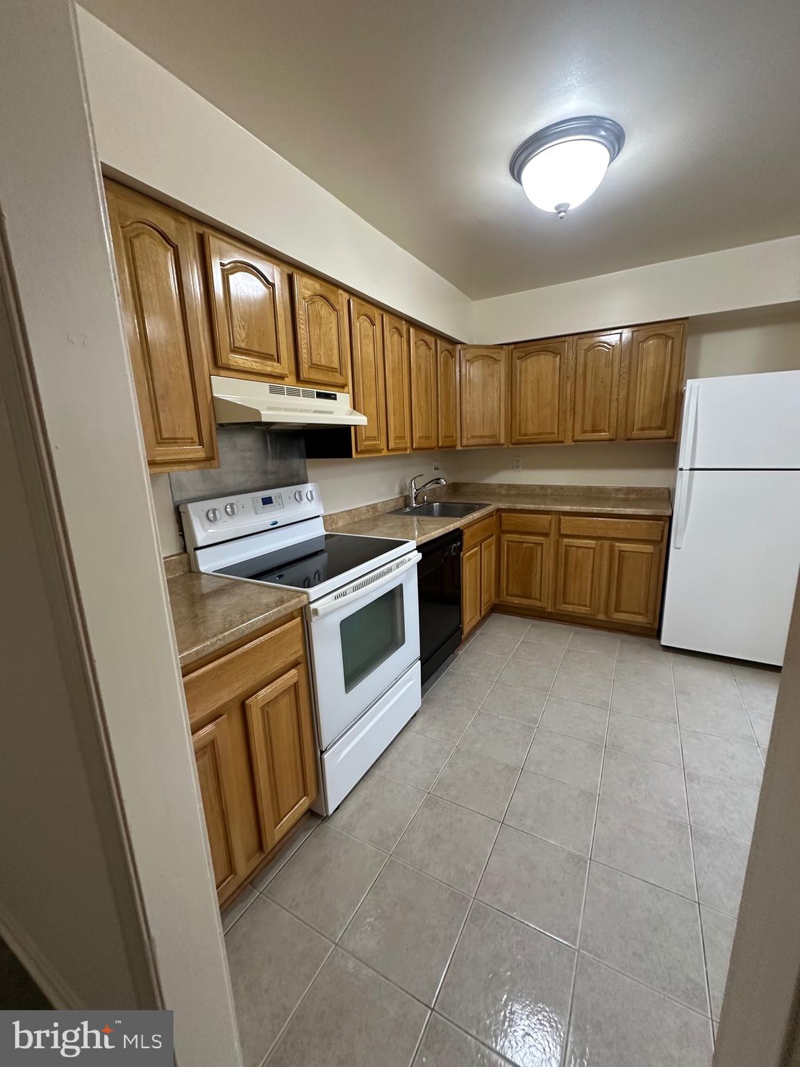 ANNANDALE - Residential Lease