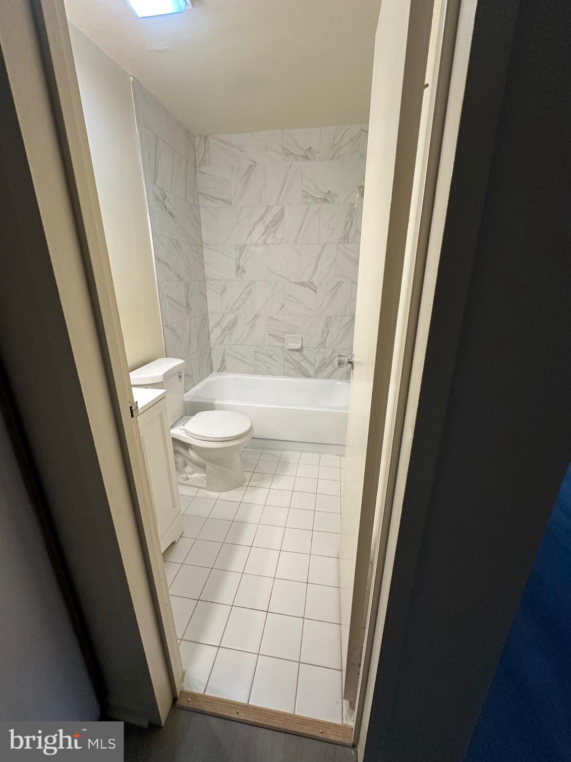 ANNANDALE - Residential Lease