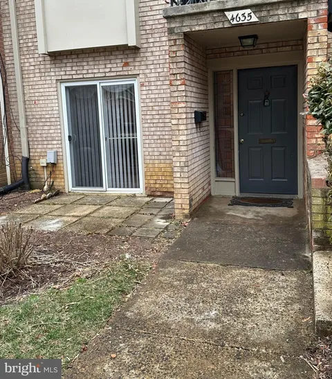 4635 Logsdon Drive Unit 55, Annandale, VA MLS: VAFX2217720