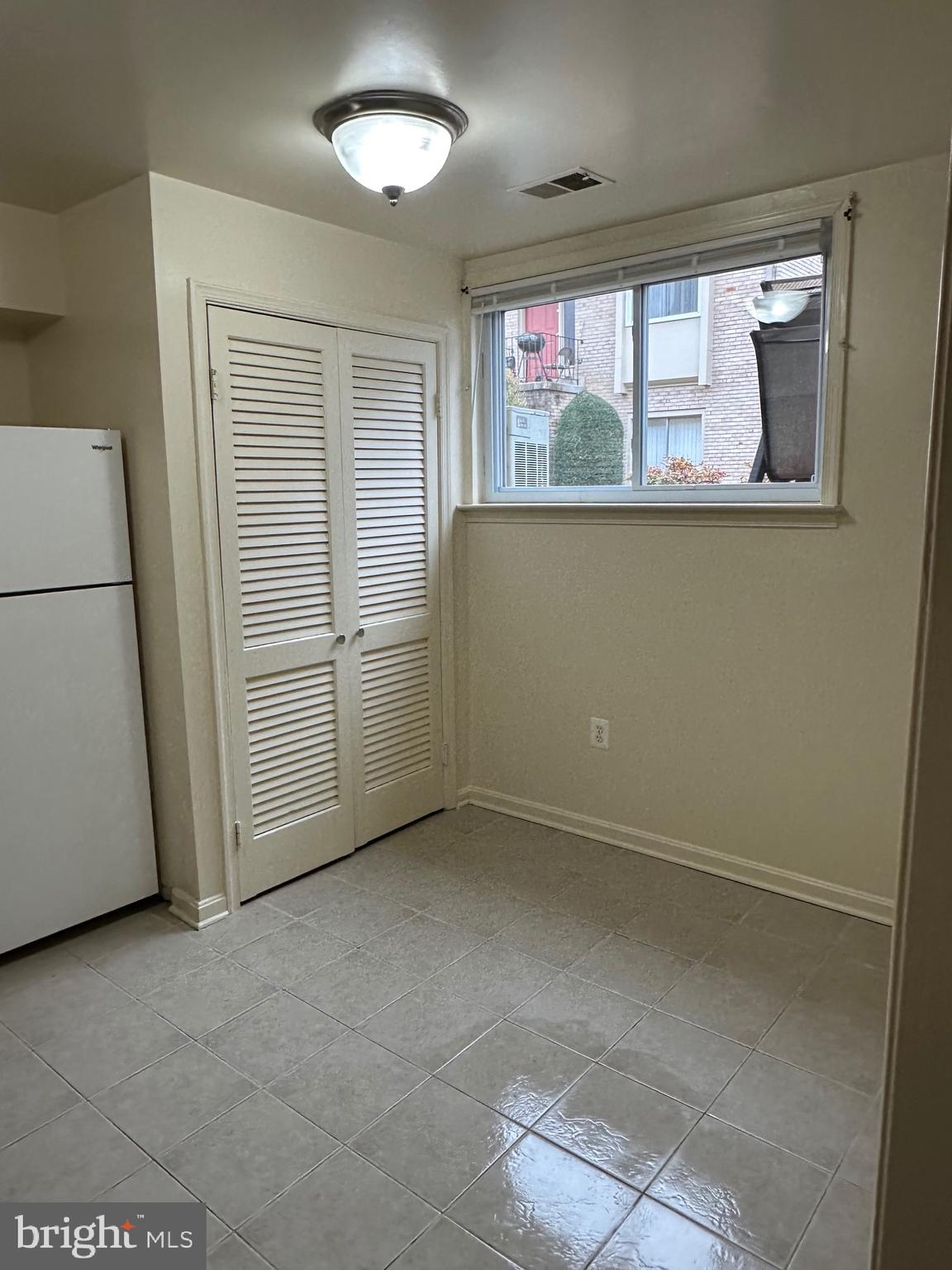 ANNANDALE - Residential Lease