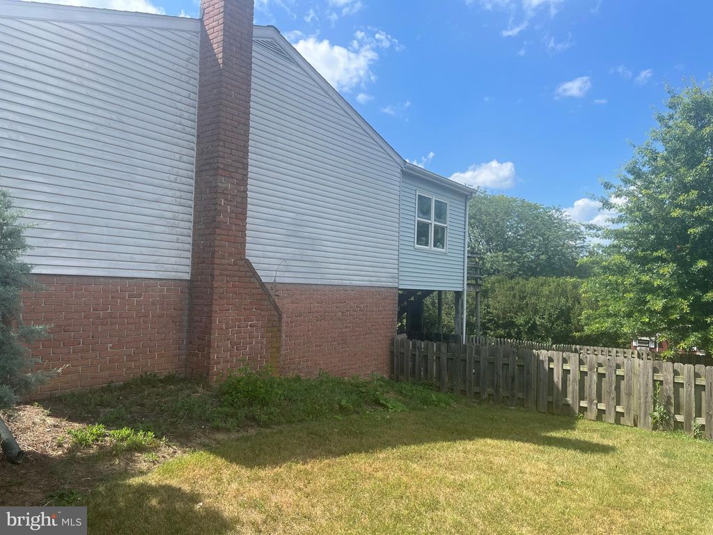 Photo of 105 Brusen Drive, Lititz, PA 17543 (MLS # PALA2054364)