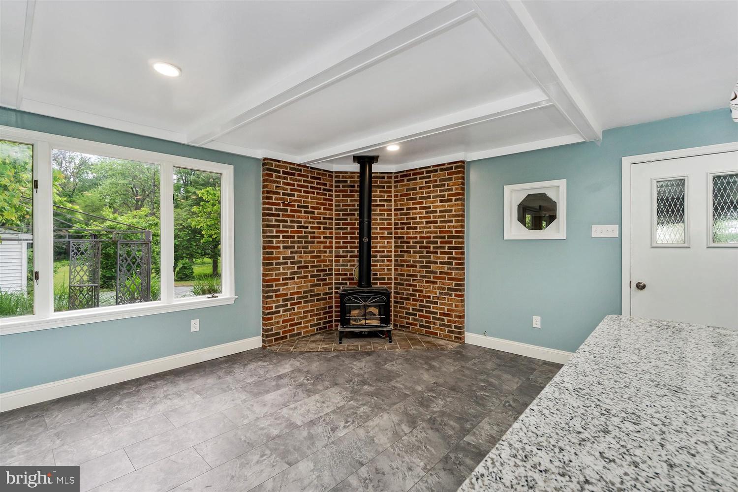 LUTHERVILLE - Residential Lease