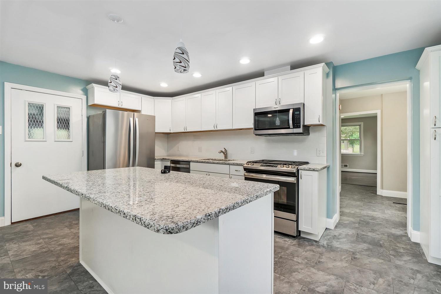 LUTHERVILLE - Residential Lease