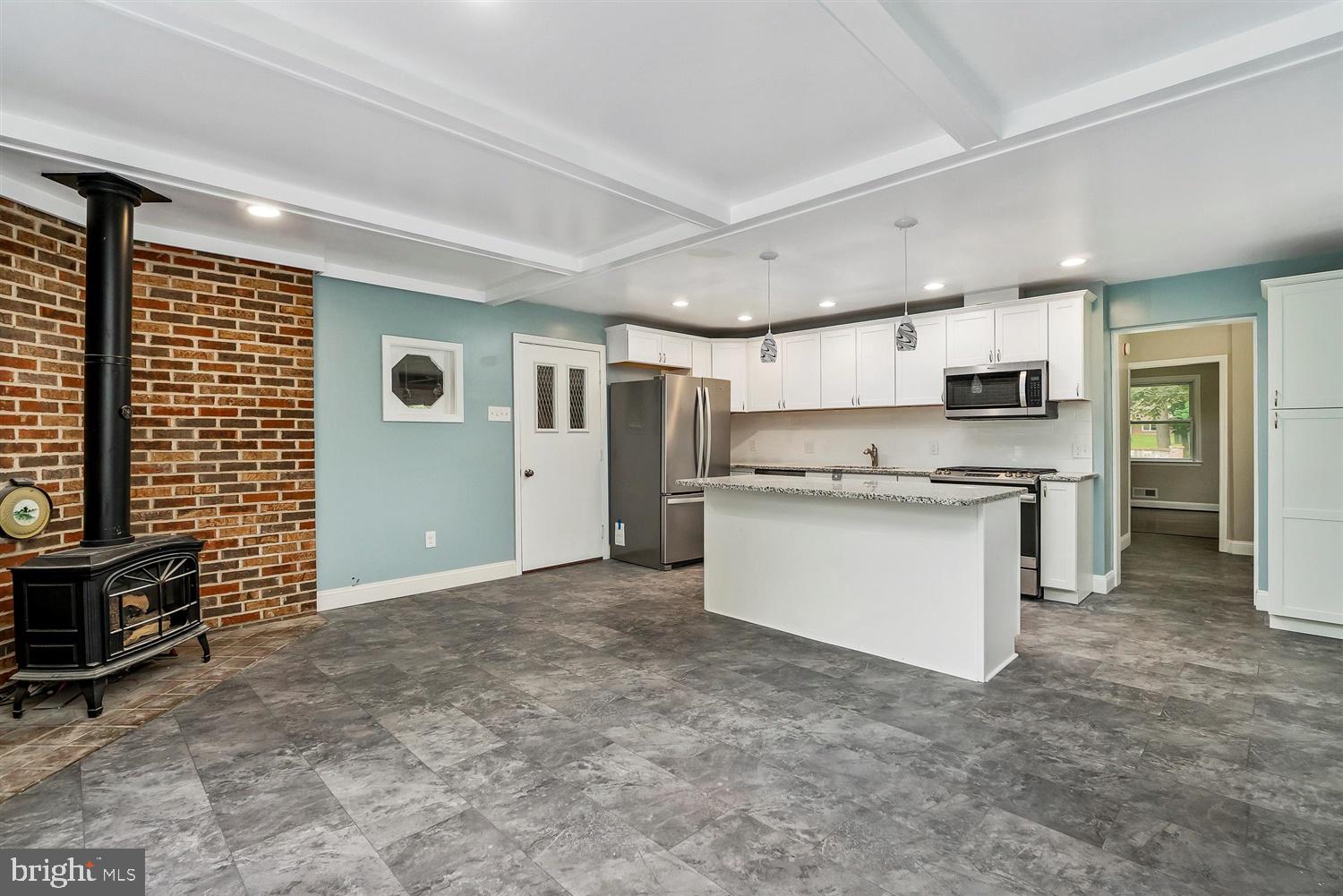 LUTHERVILLE - Residential Lease