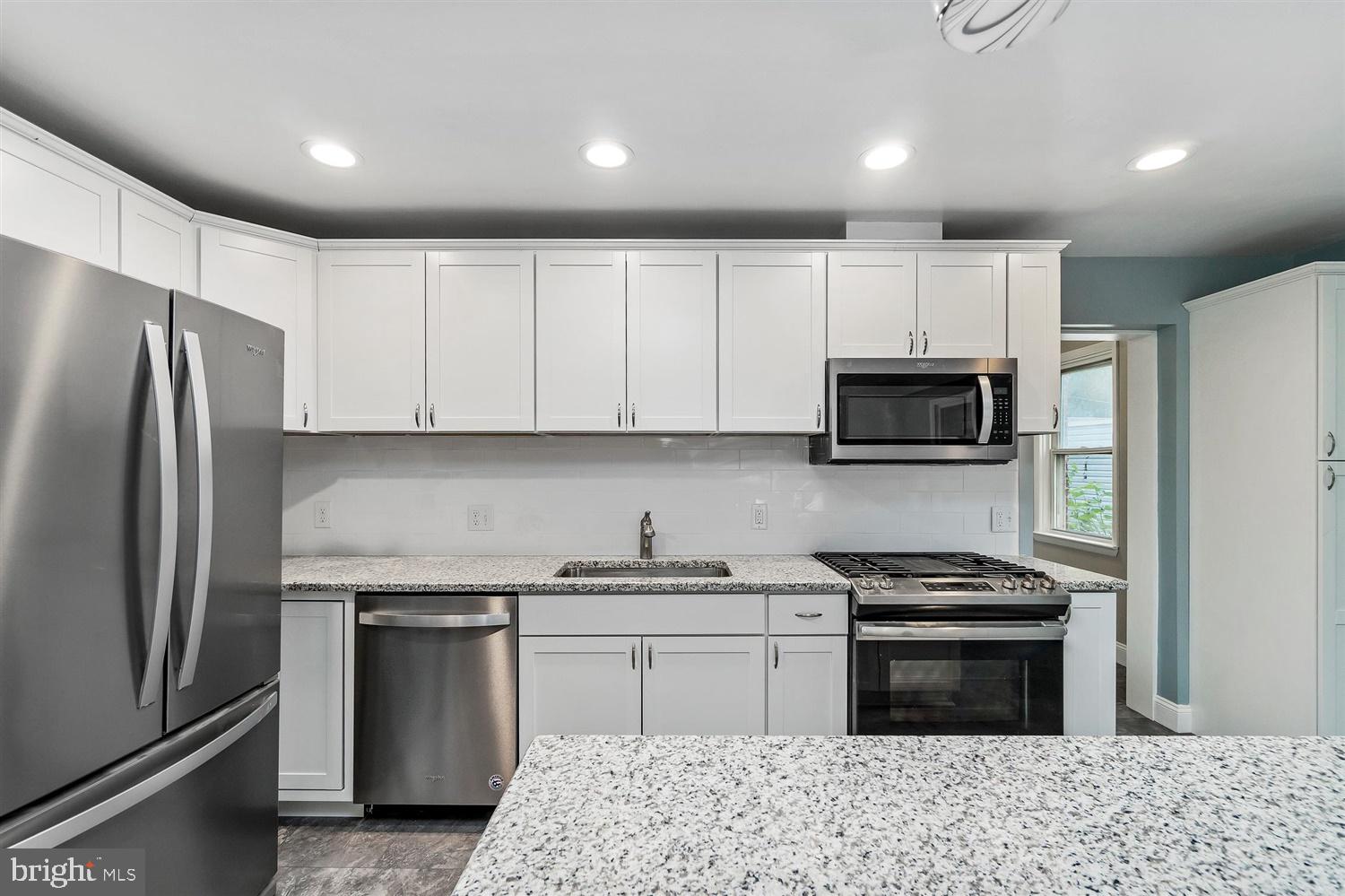 LUTHERVILLE - Residential Lease