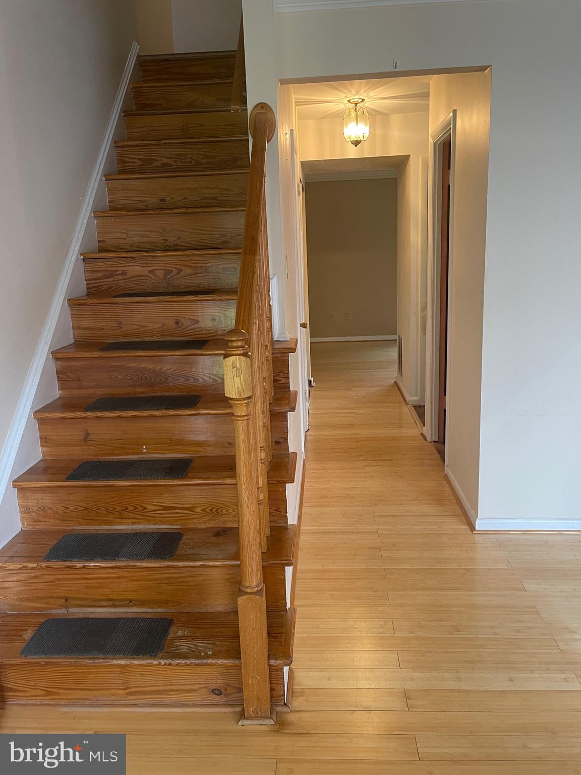 APPLEWALK CONDO - Residential