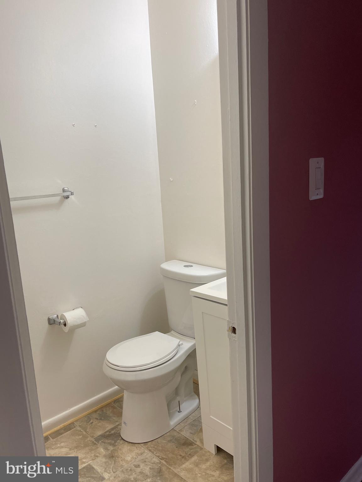 APPLEWALK CONDO - Residential