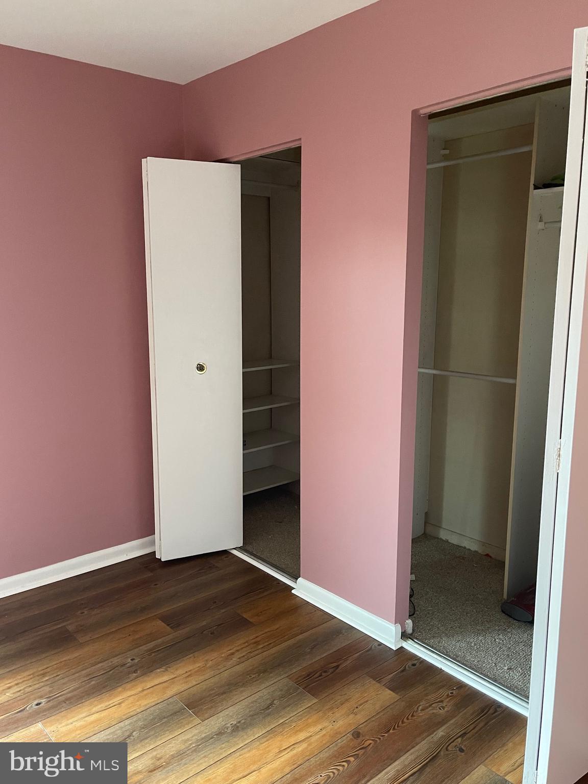 APPLEWALK CONDO - Residential