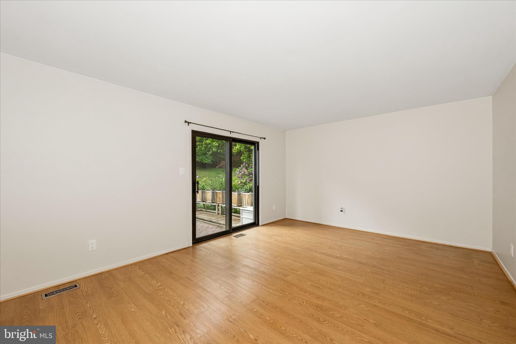 DORSEYS REGARD - Residential