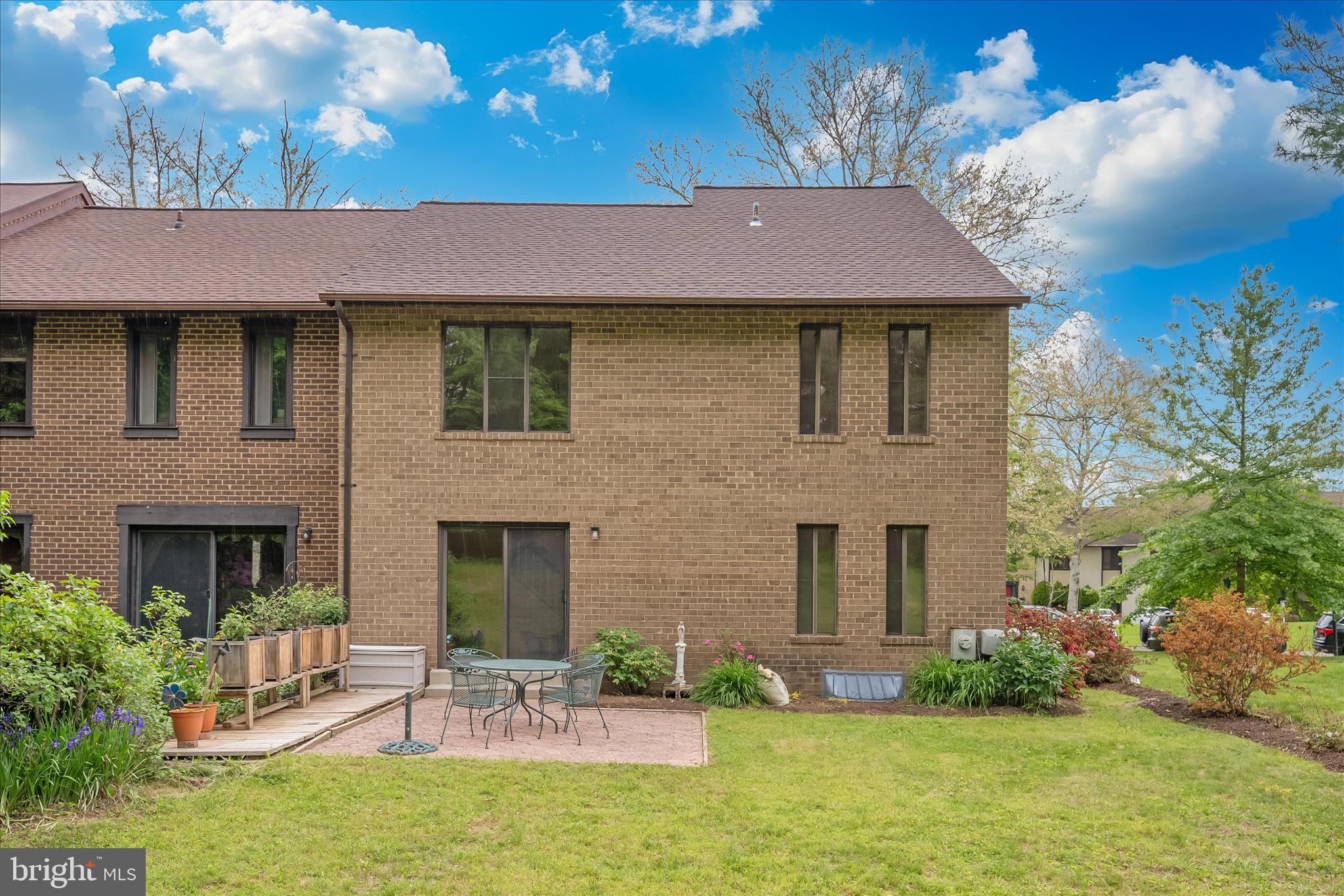 DORSEYS REGARD - Residential