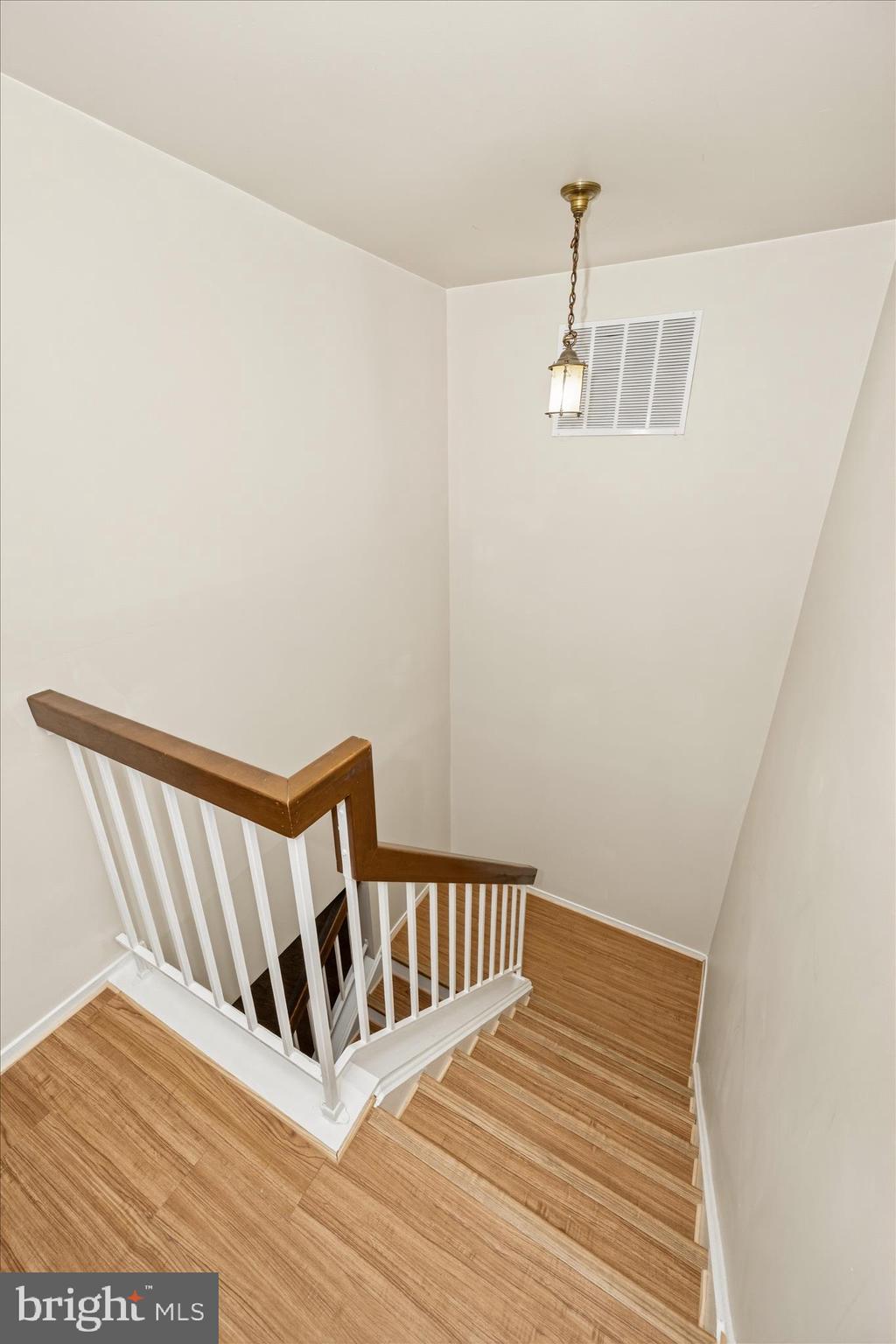 DORSEYS REGARD - Residential