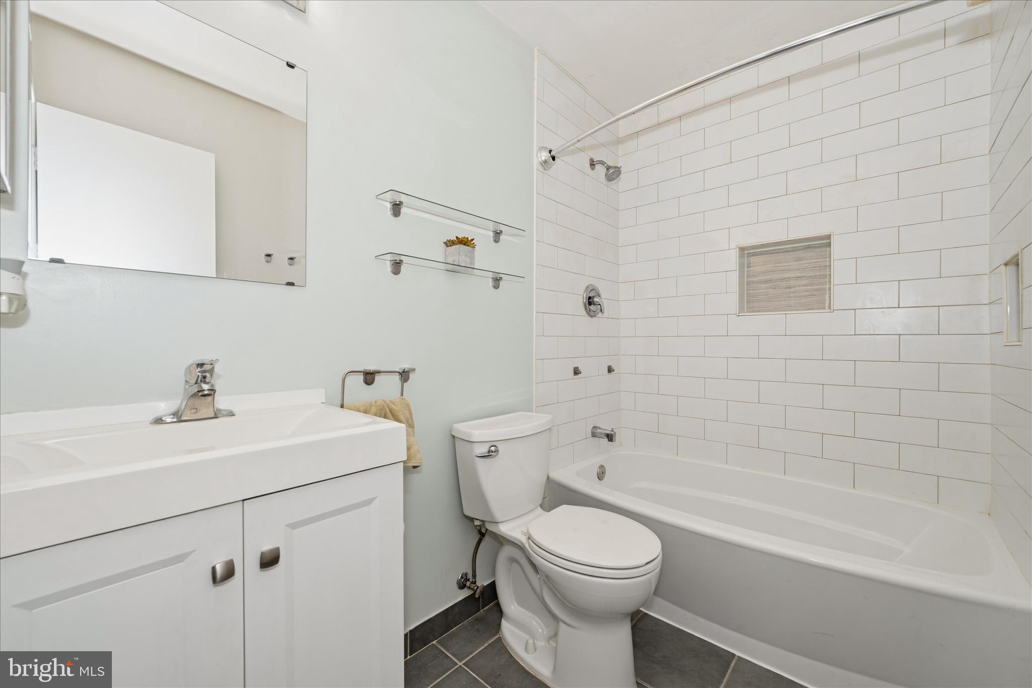DORSEYS REGARD - Residential