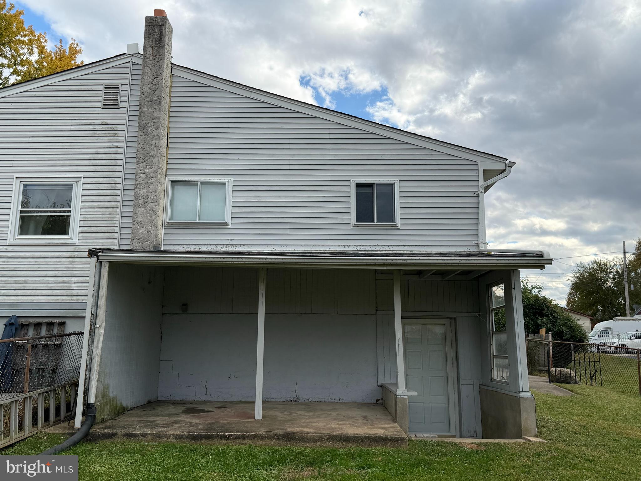 WALNUT HILL - Residential