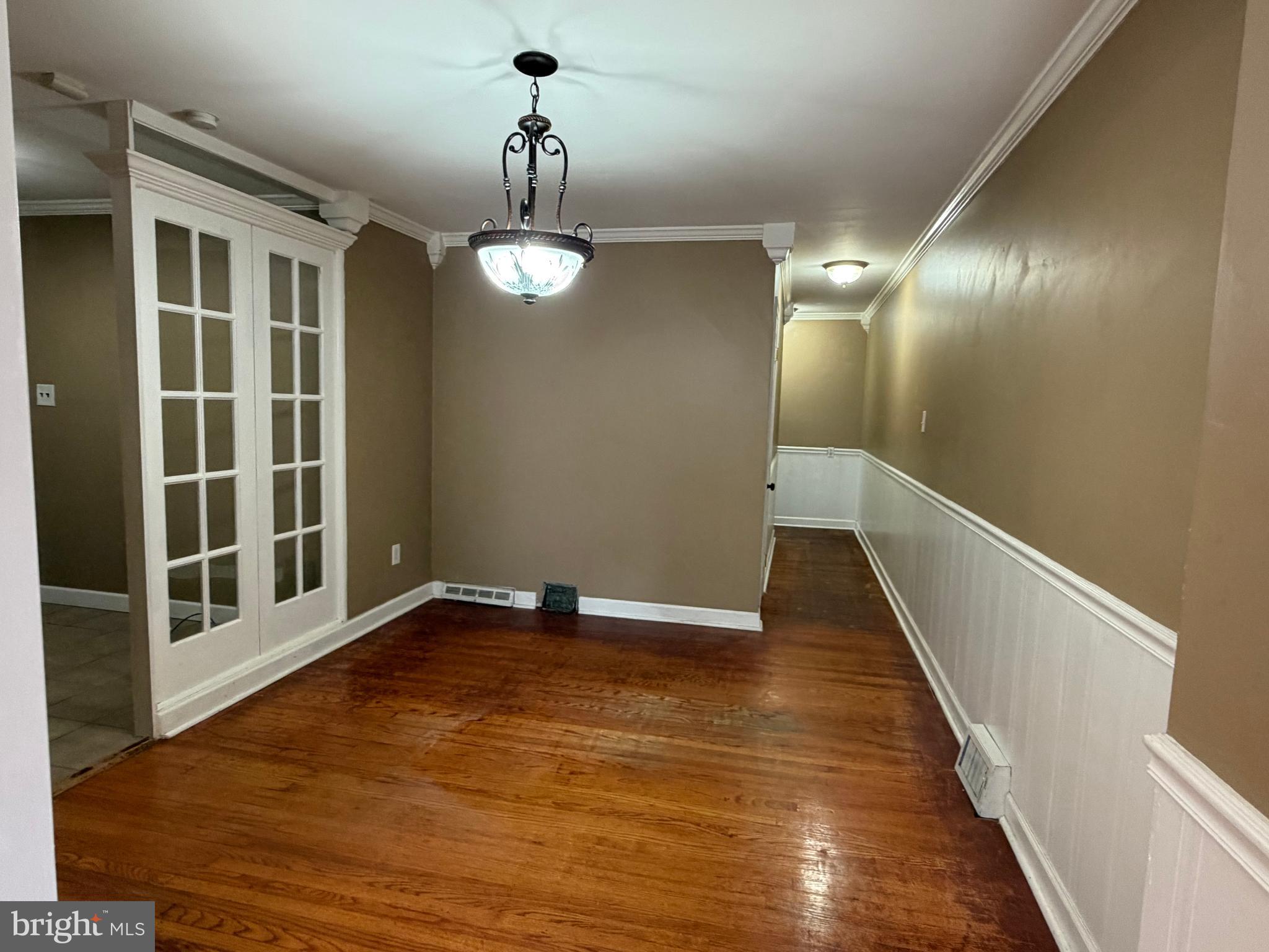 WALNUT HILL - Residential