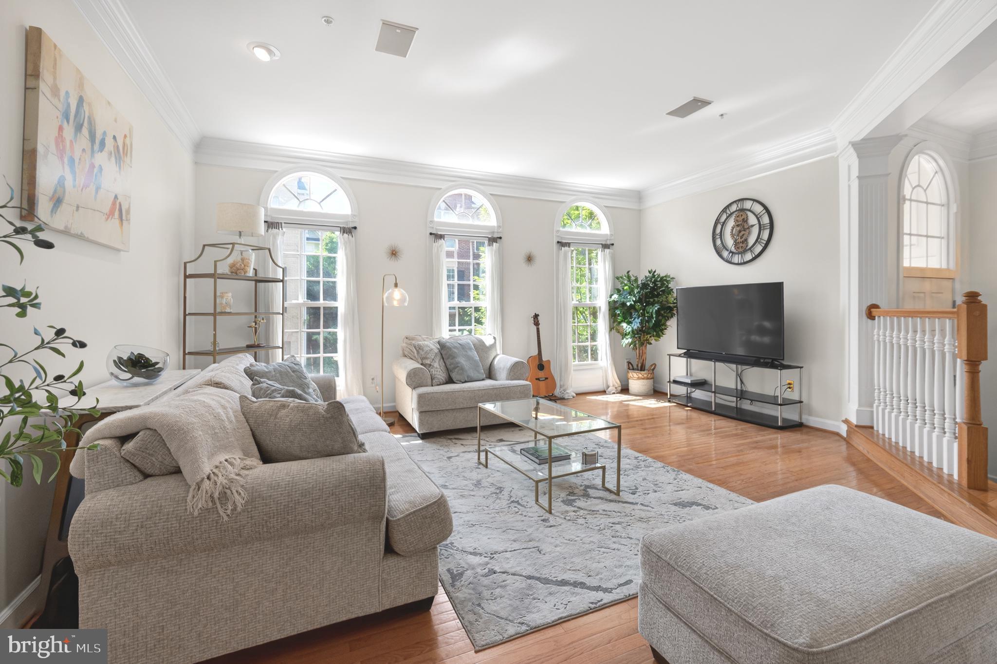 CAMERON STATION - Residential
