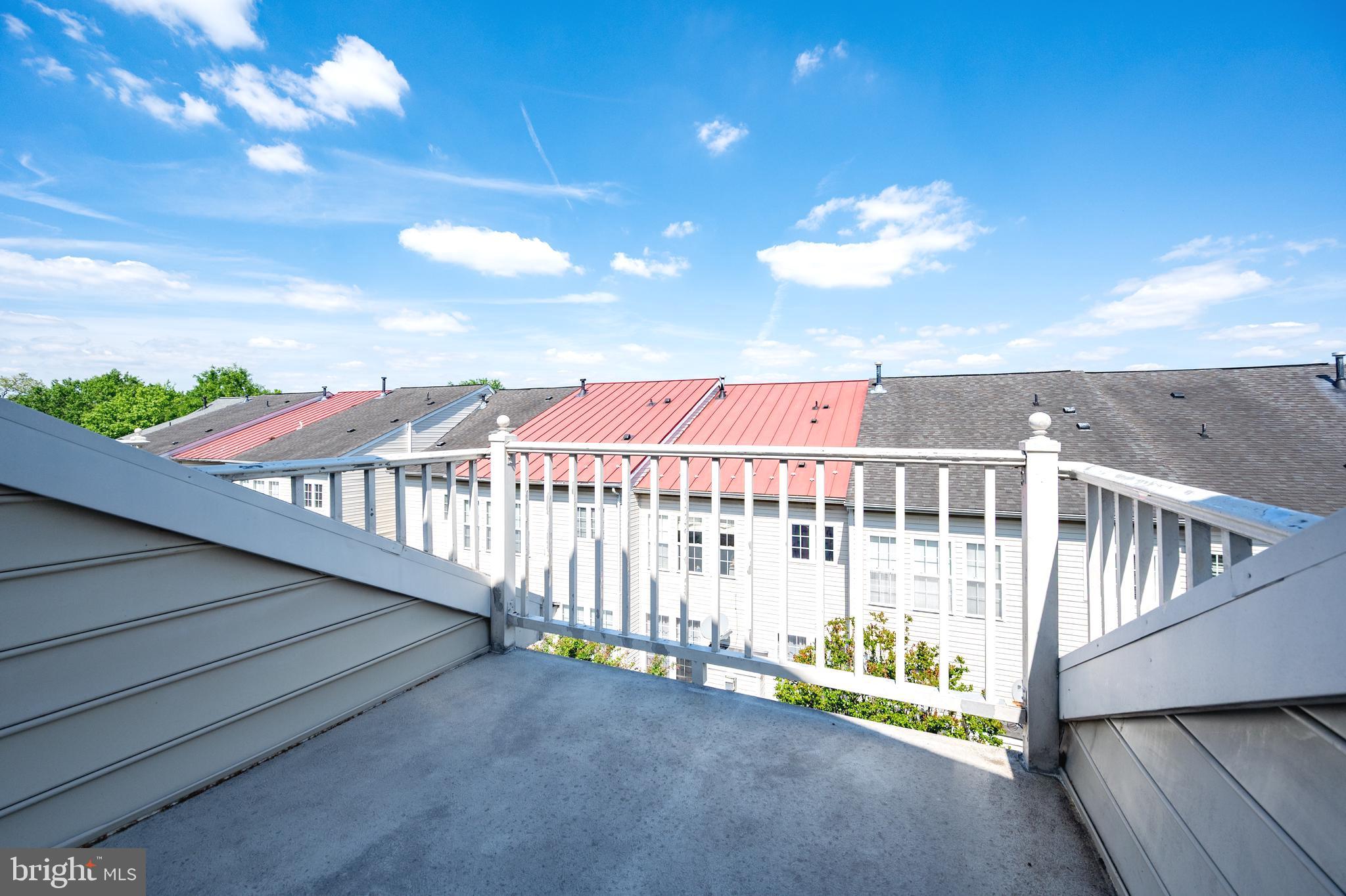 CAMERON STATION - Residential
