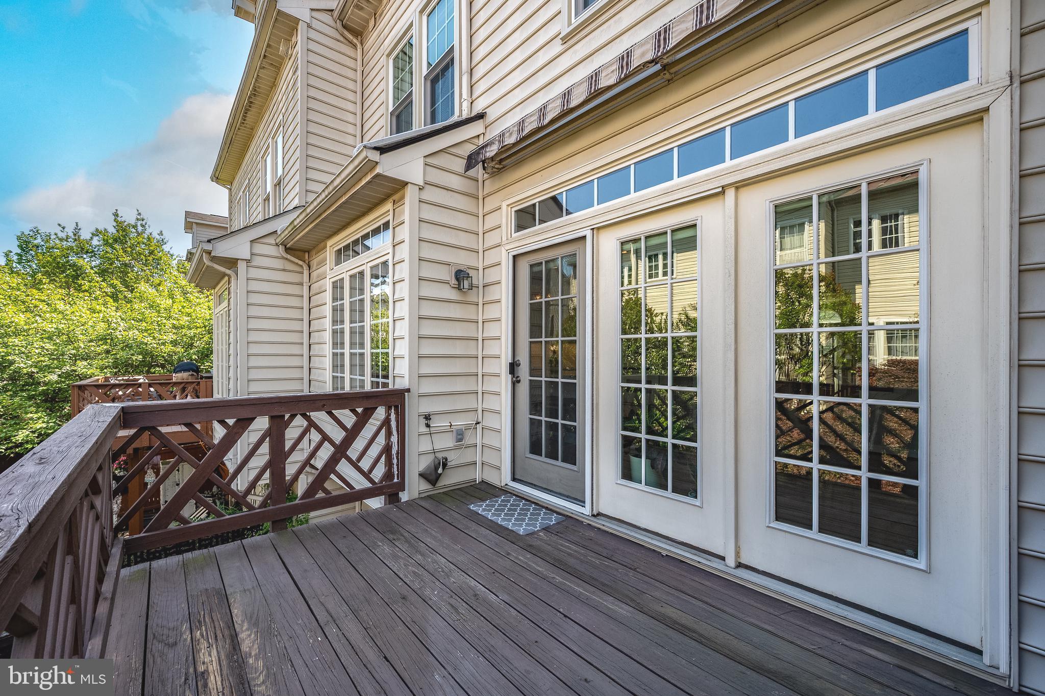 CAMERON STATION - Residential