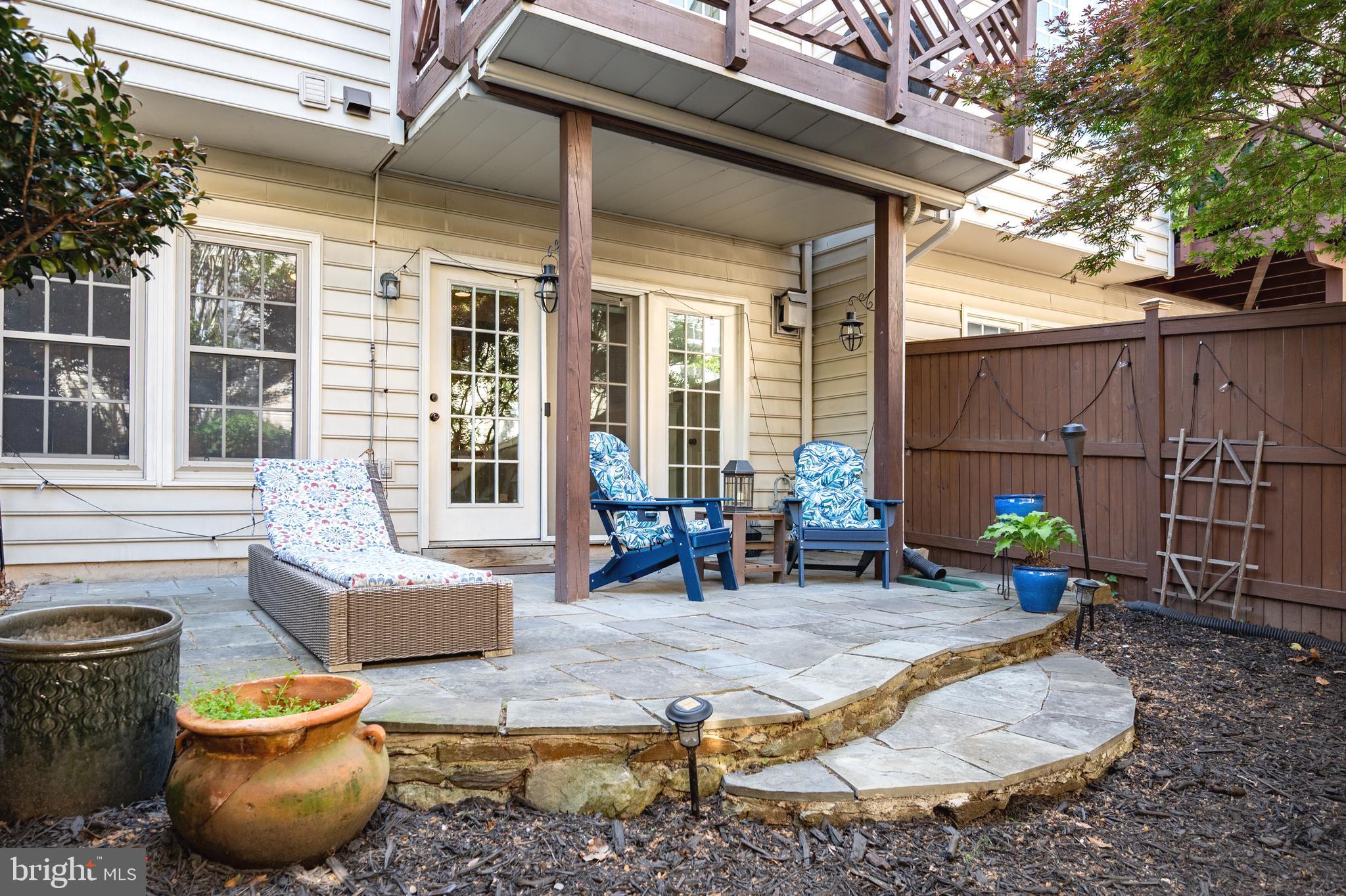 CAMERON STATION - Residential