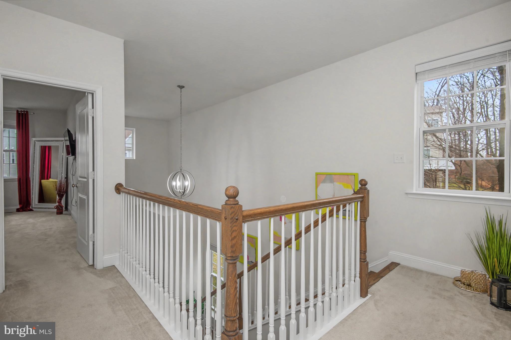 WESTHAMPTON - Residential