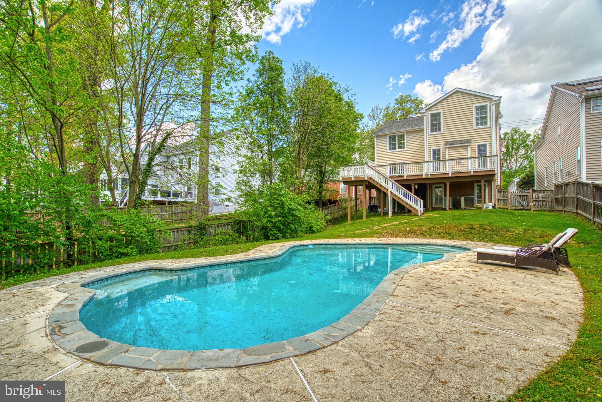 WEST END PARK - Residential