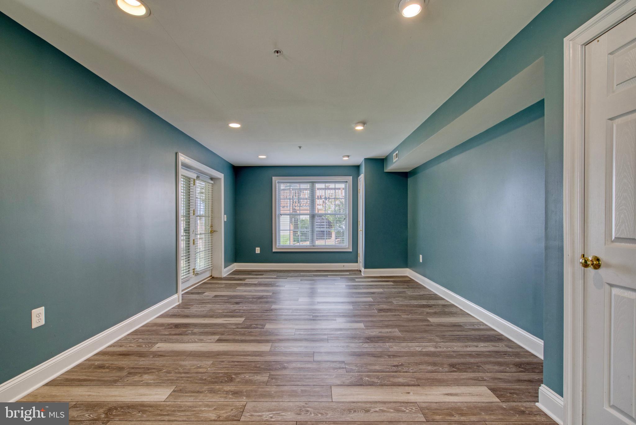 WEST END PARK - Residential