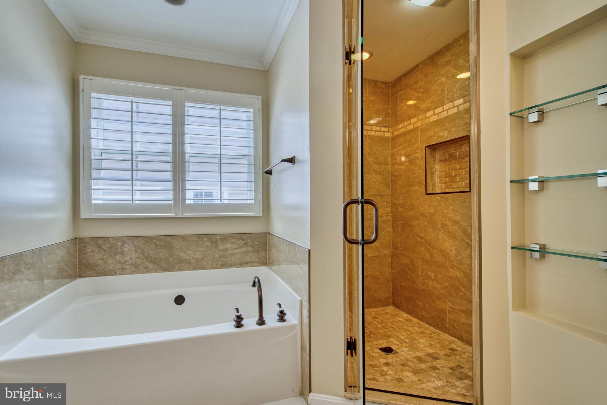 WEST END PARK - Residential