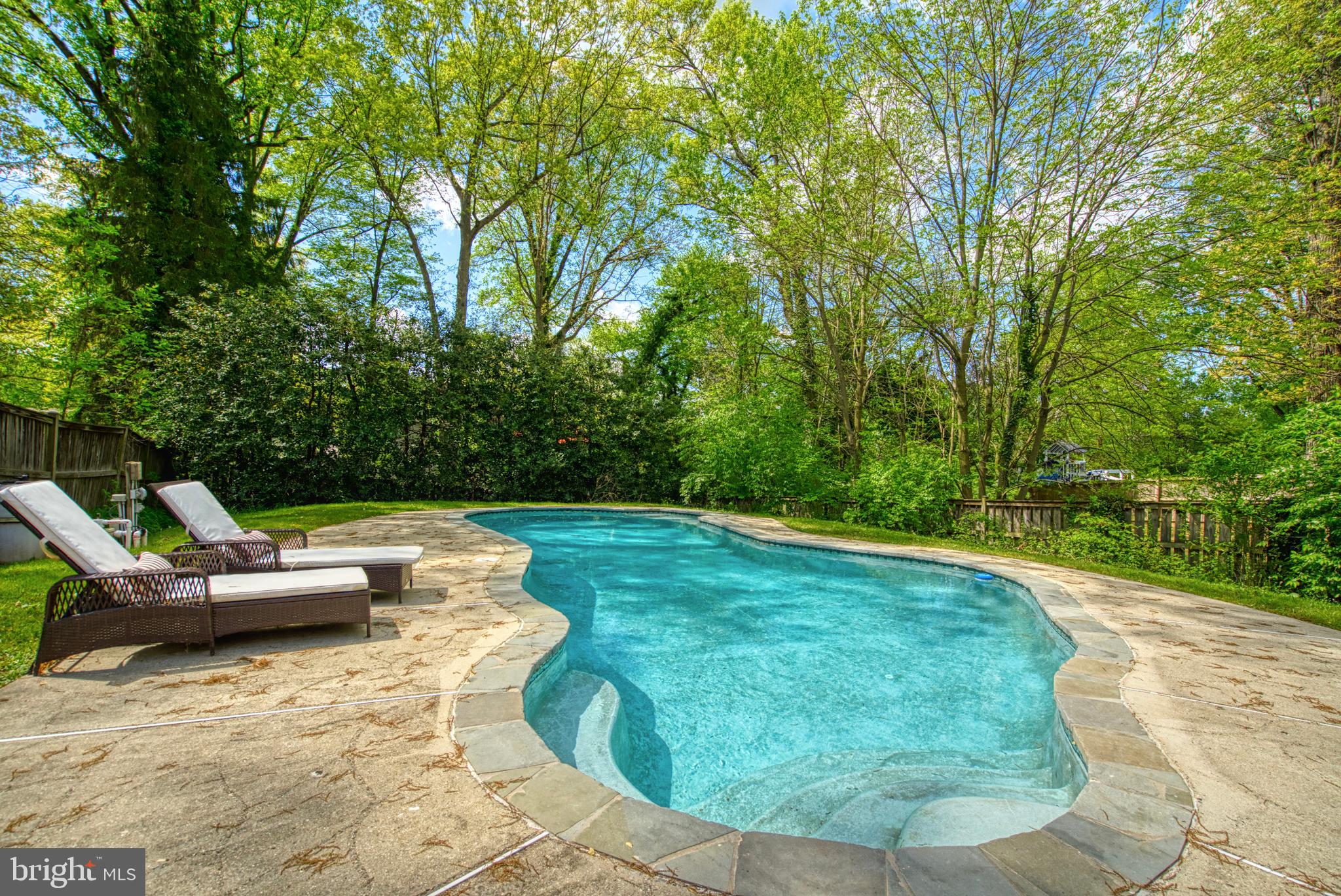 WEST END PARK - Residential