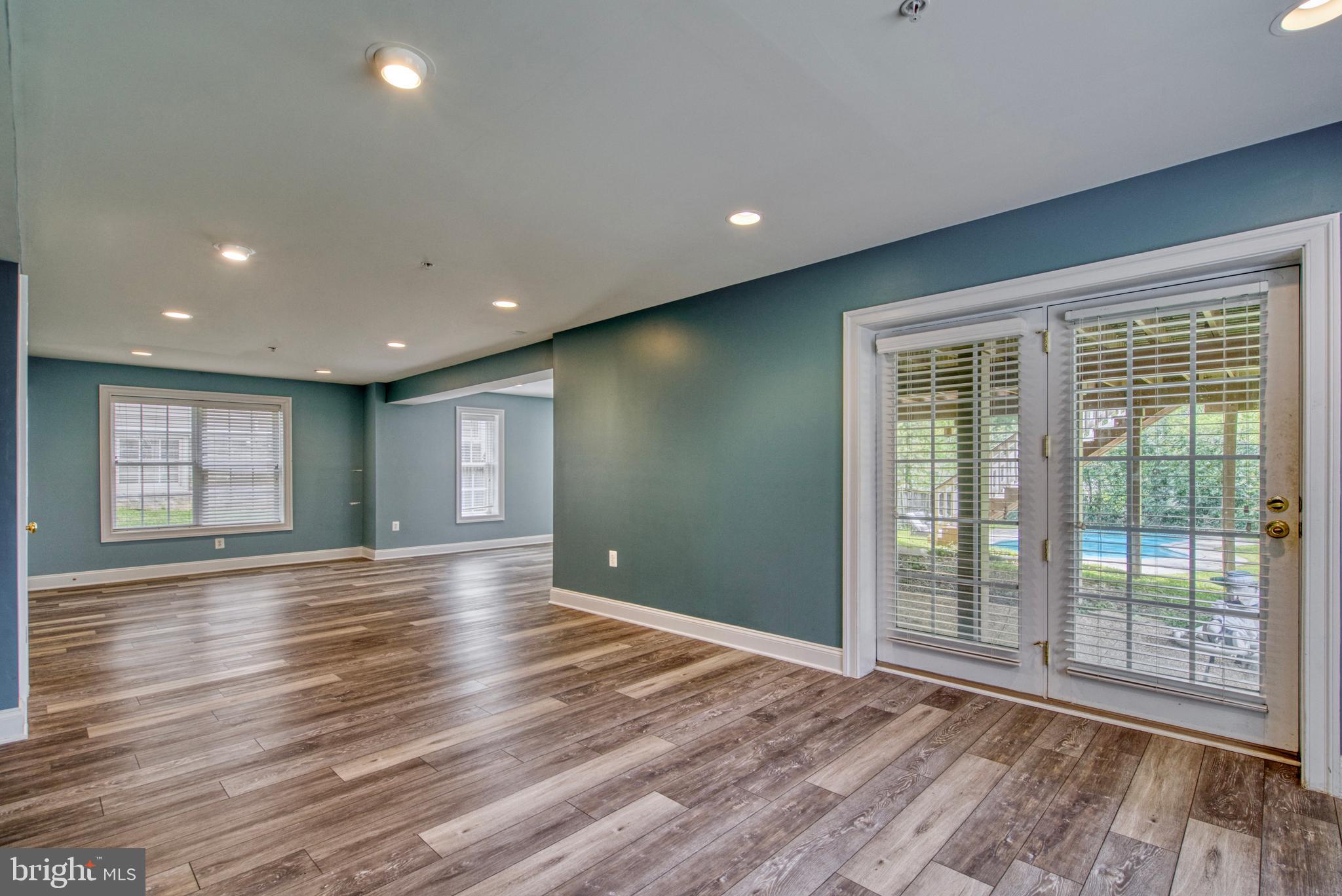 WEST END PARK - Residential