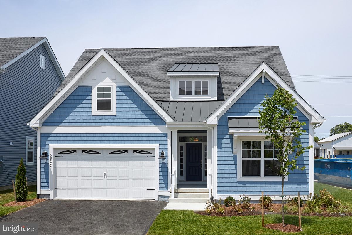 LIGHTSHIP COVE - Residential