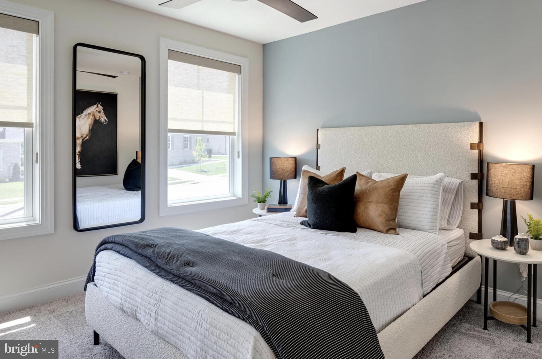 LIGHTSHIP COVE - Residential