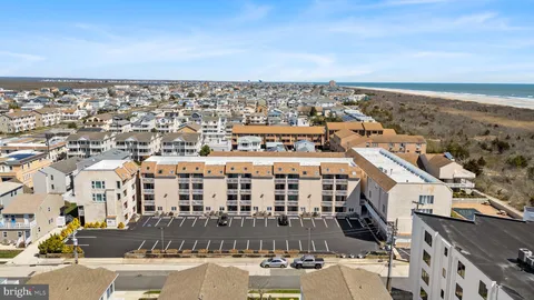 323 44th Street, Brigantine, NJ MLS: NJAC2018134