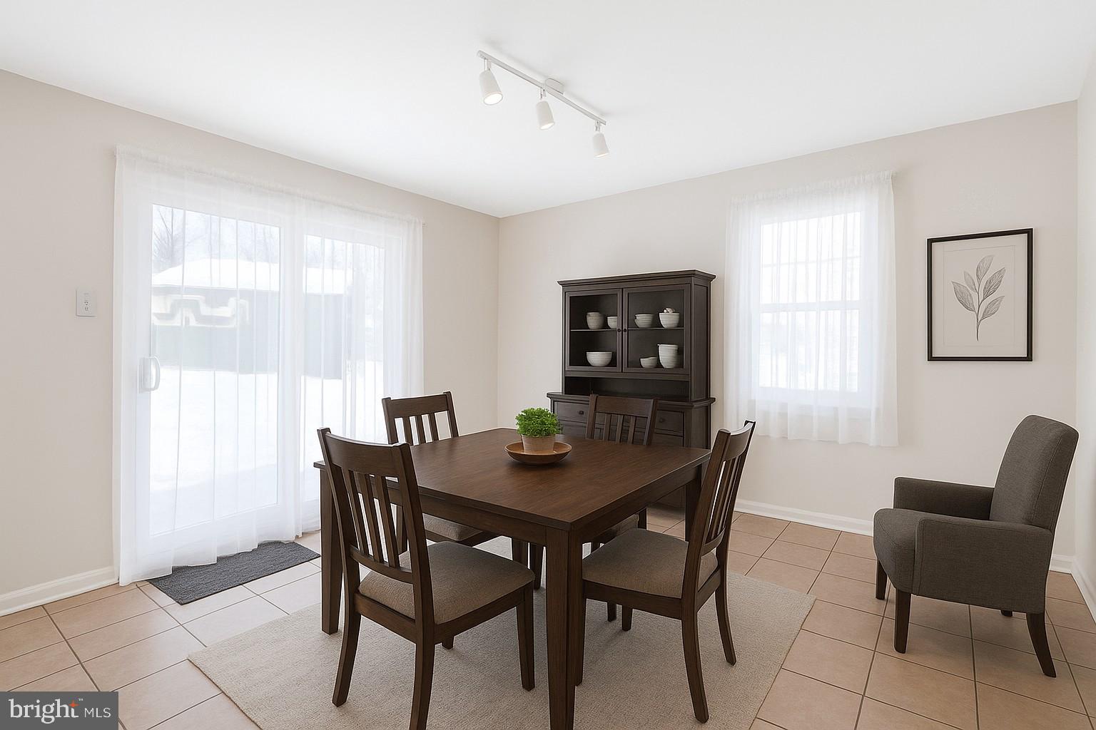 ORANGE HUNT ESTATES - Residential