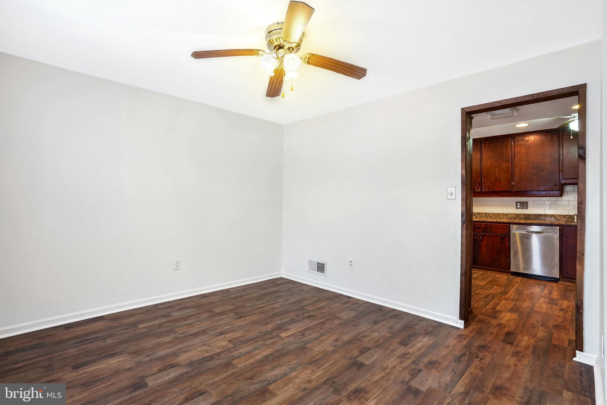 ORANGE HUNT ESTATES - Residential