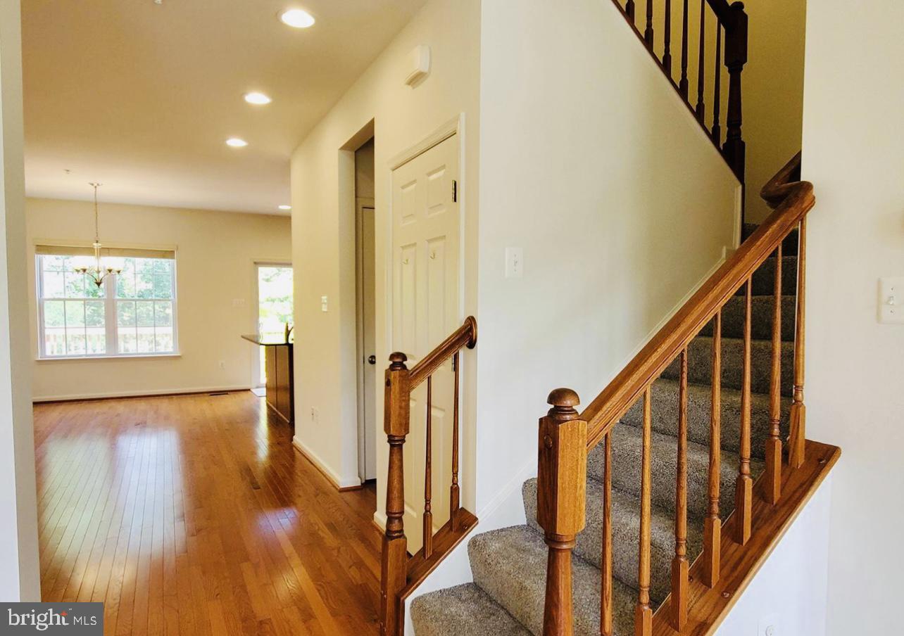 OAK HILL - Residential Lease