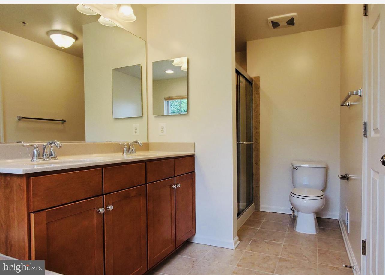 OAK HILL - Residential Lease