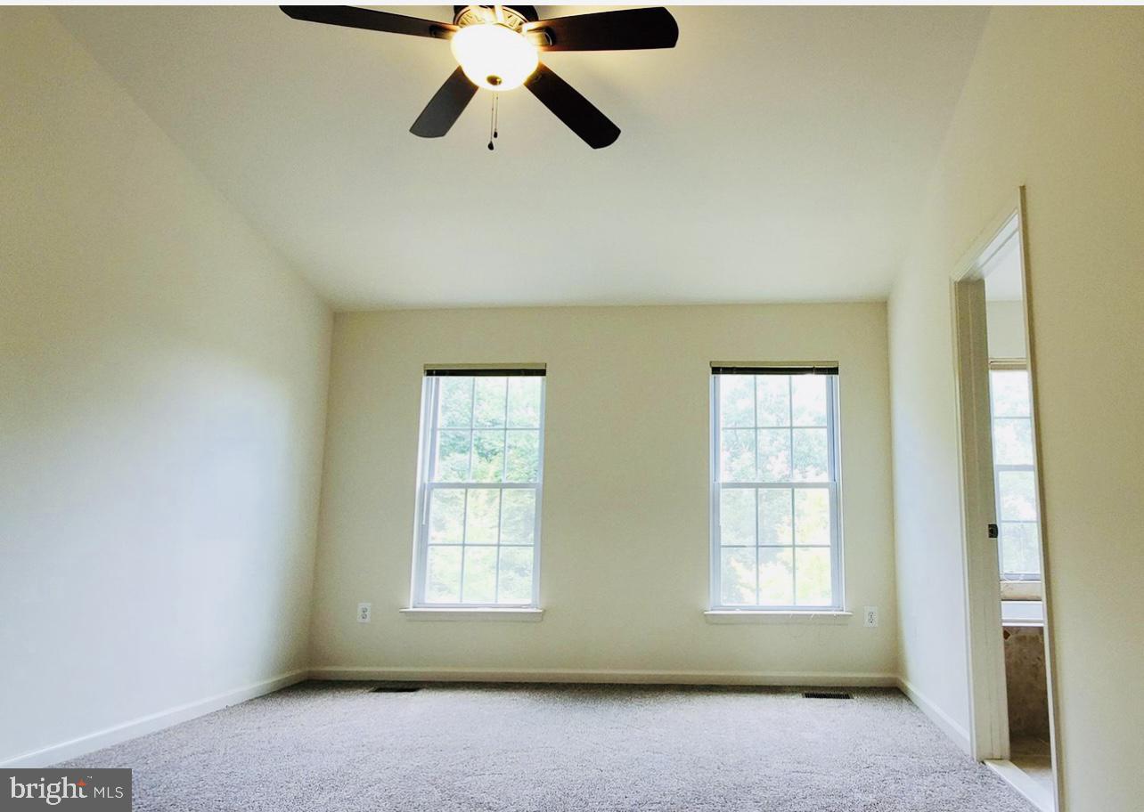 OAK HILL - Residential Lease