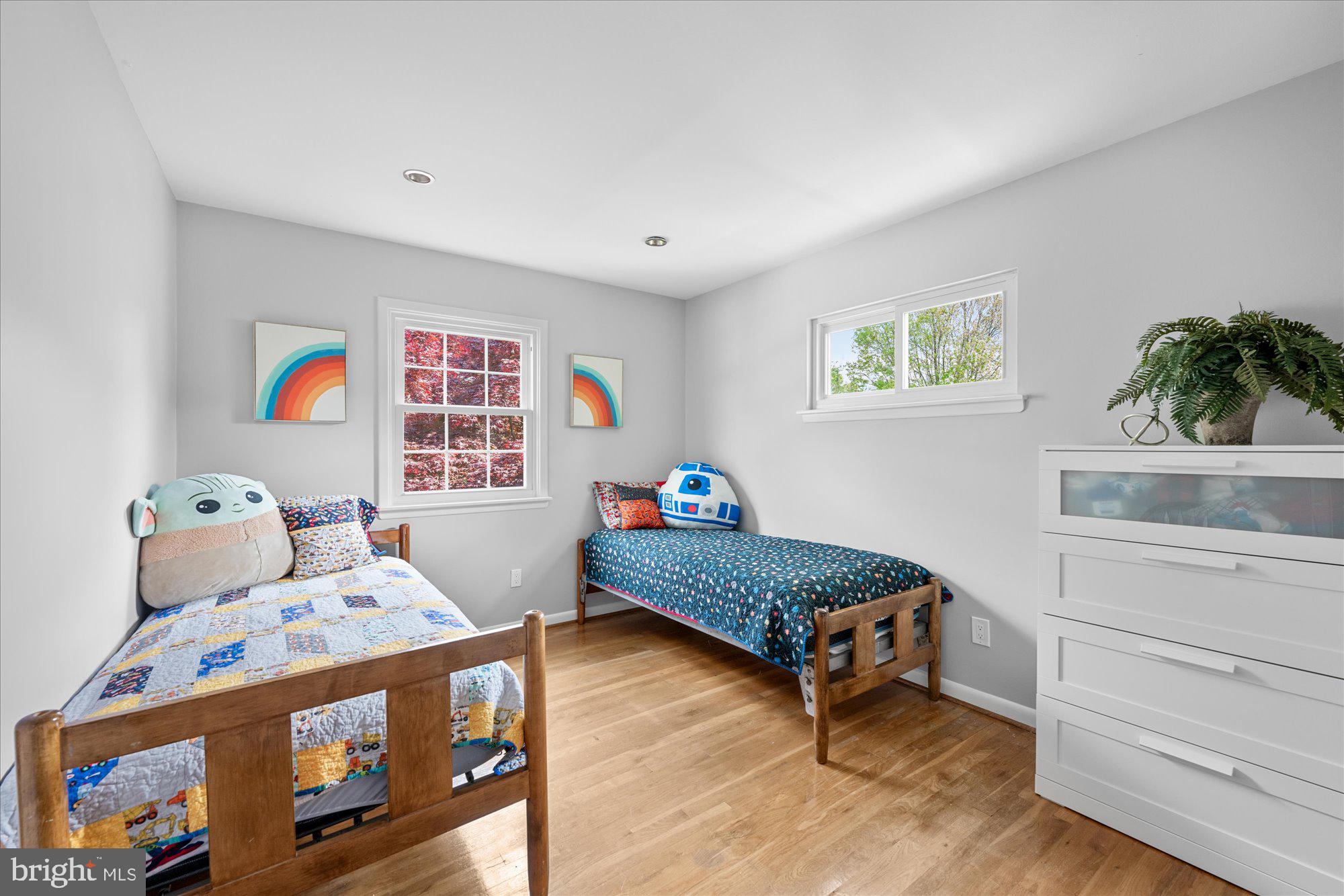 FAIRVIEW ESTATES - Residential