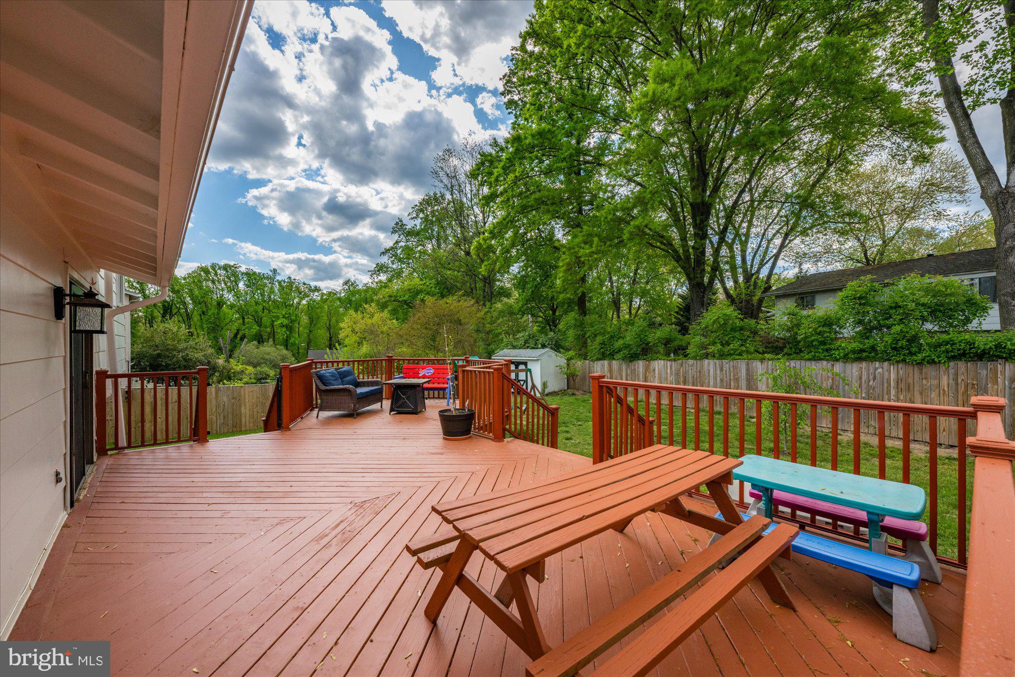 FAIRVIEW ESTATES - Residential