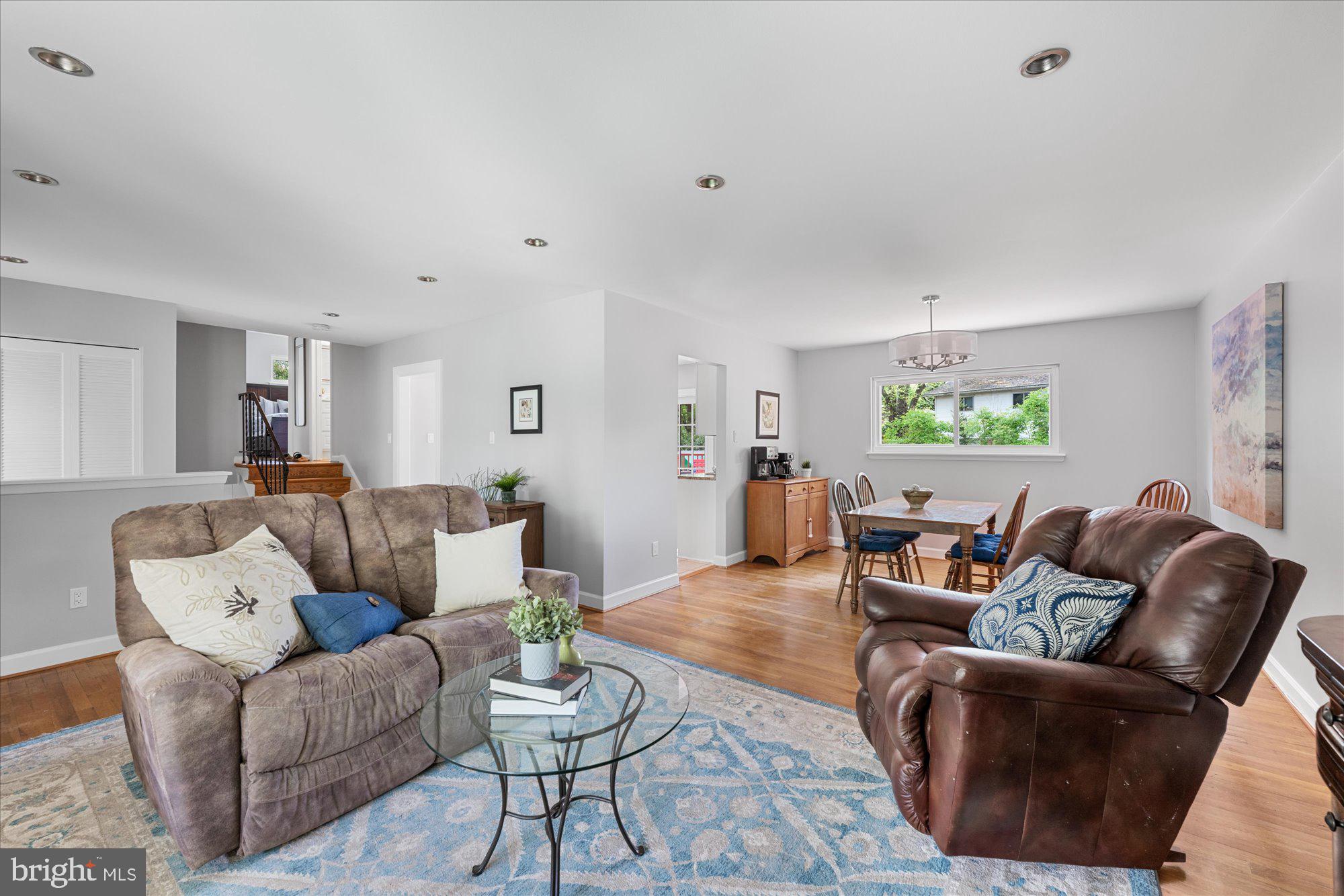 FAIRVIEW ESTATES - Residential