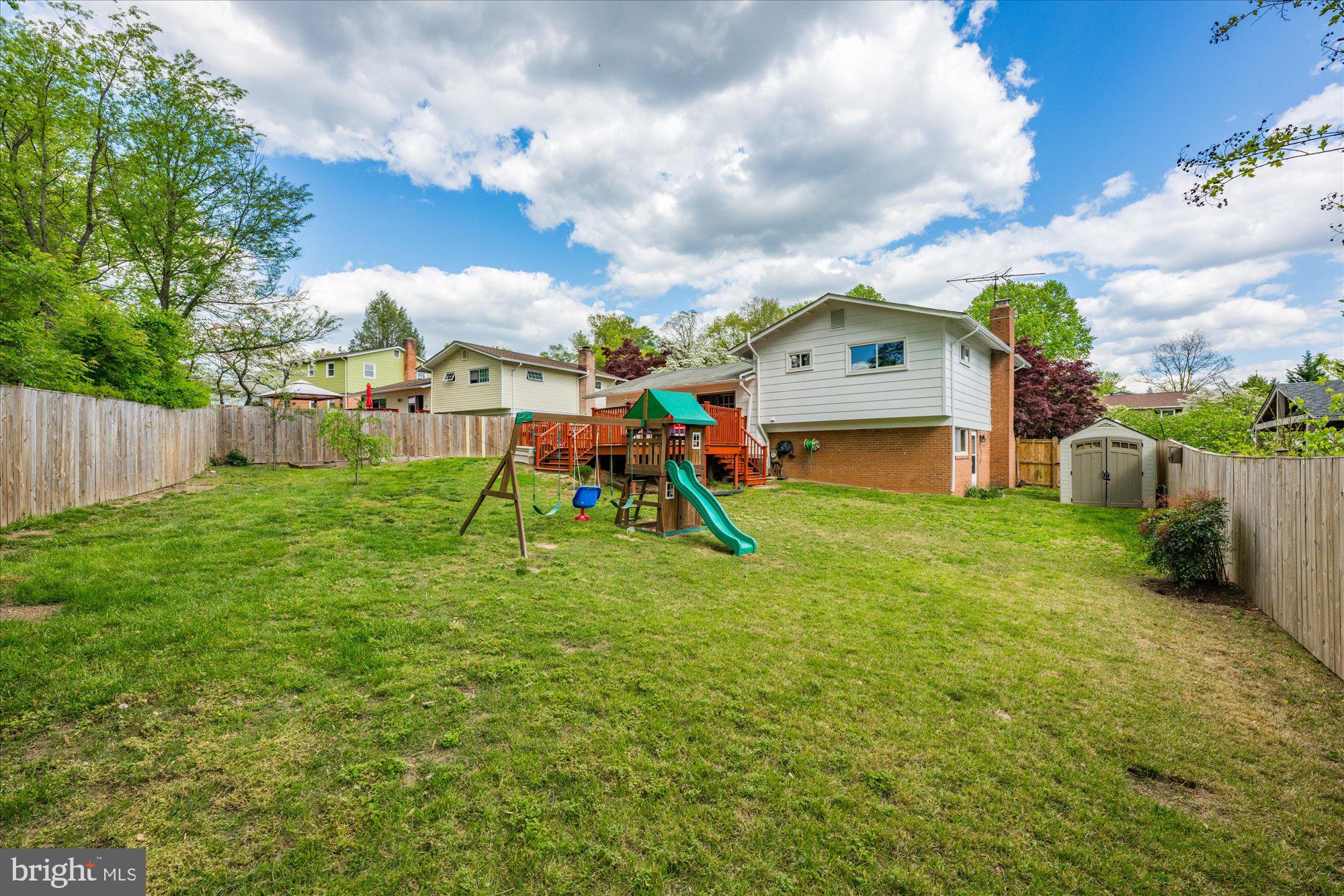 FAIRVIEW ESTATES - Residential