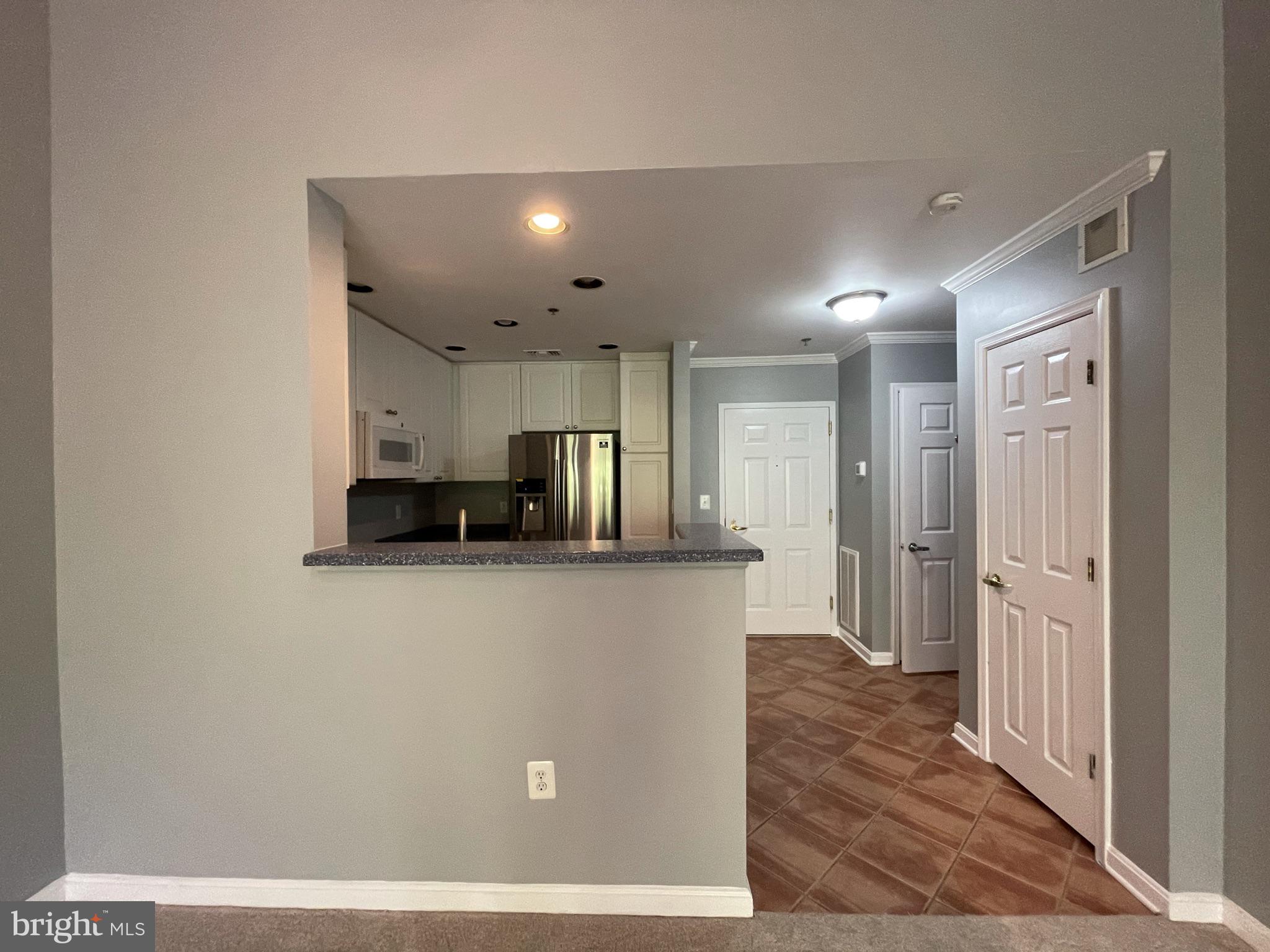 STRATFORD PARK - Residential Lease