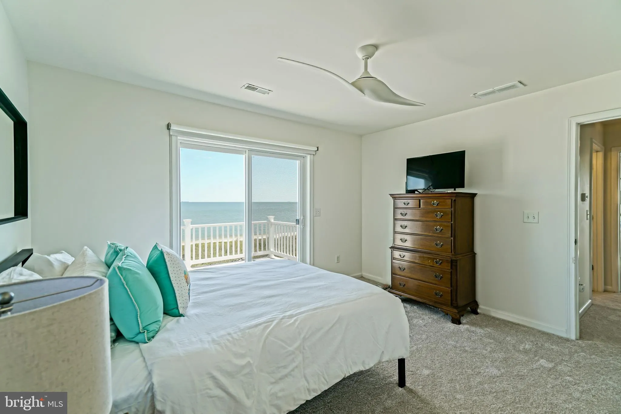 Milford, Delaware 19963, United States, 3 Bedrooms Bedrooms, ,3 BathroomsBathrooms,Residential,Contingent,204510