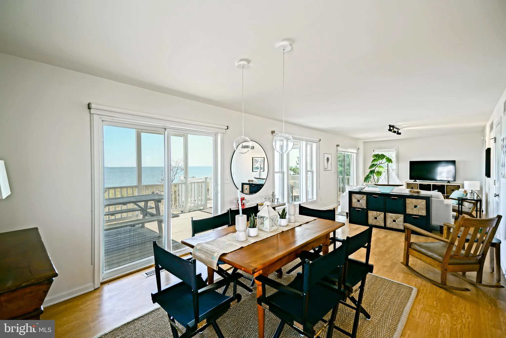 Milford, Delaware 19963, United States, 3 Bedrooms Bedrooms, ,3 BathroomsBathrooms,Residential,Contingent,204510