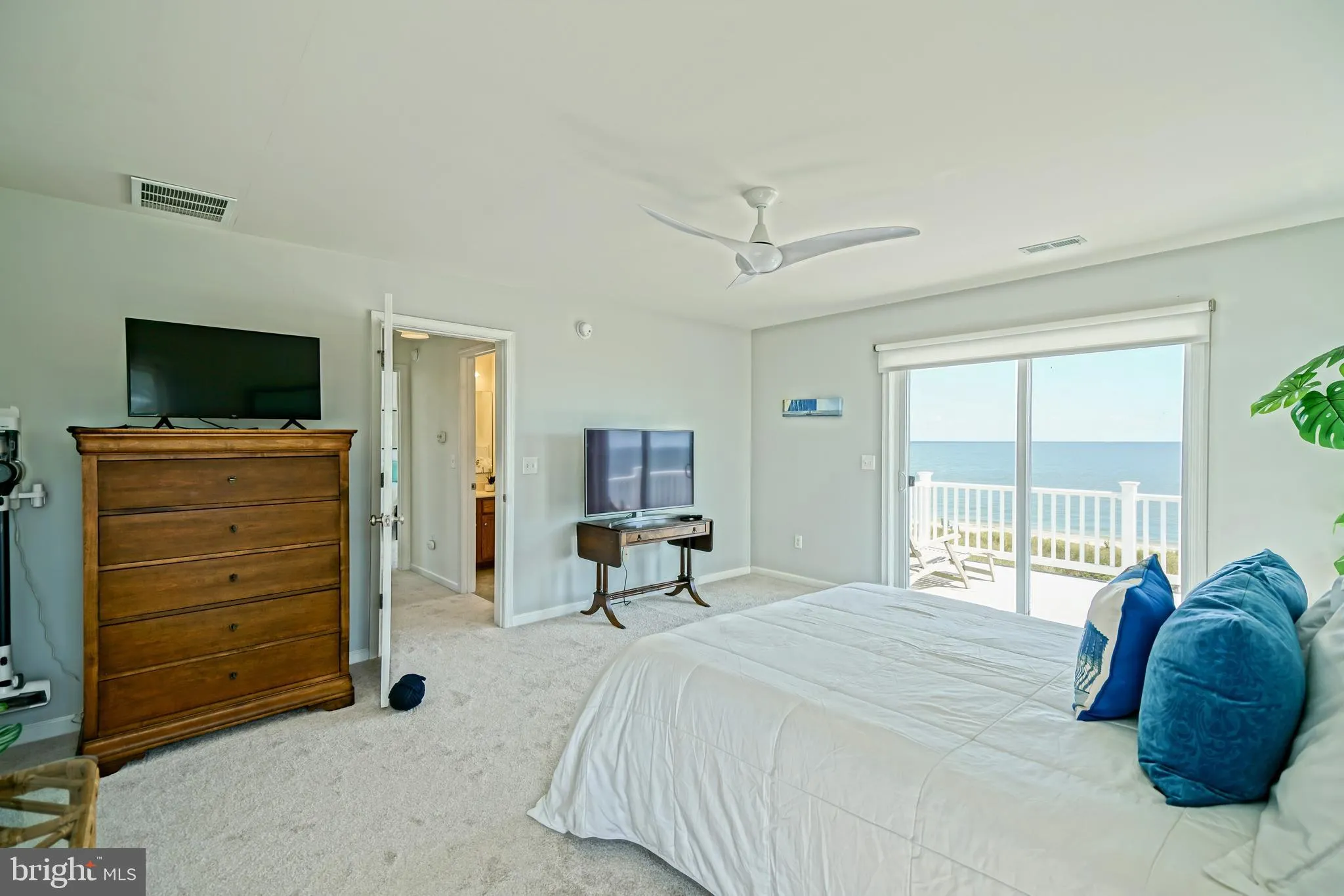 Milford, Delaware 19963, United States, 3 Bedrooms Bedrooms, ,3 BathroomsBathrooms,Residential,Contingent,204510