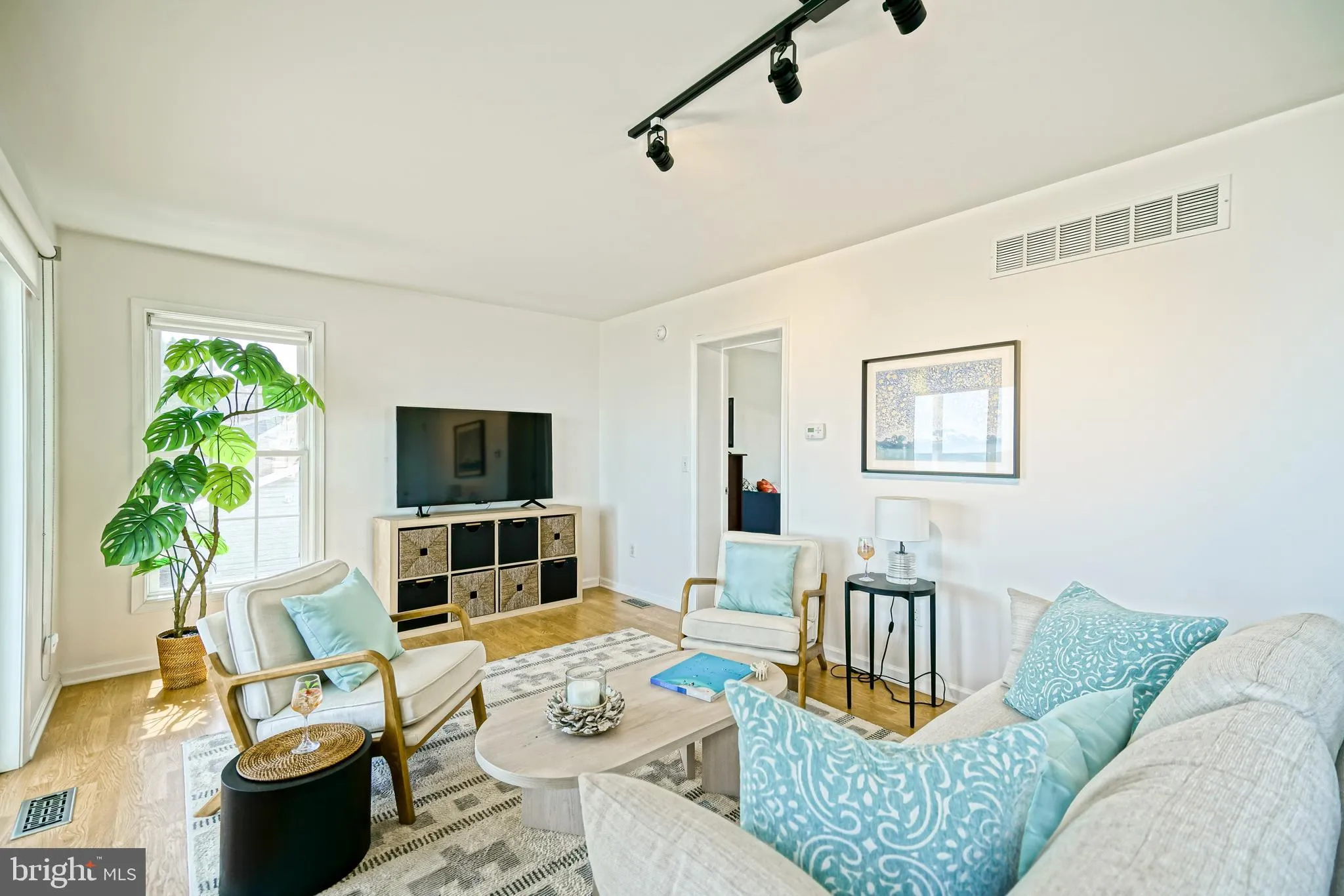 Milford, Delaware 19963, United States, 3 Bedrooms Bedrooms, ,3 BathroomsBathrooms,Residential,Contingent,204510