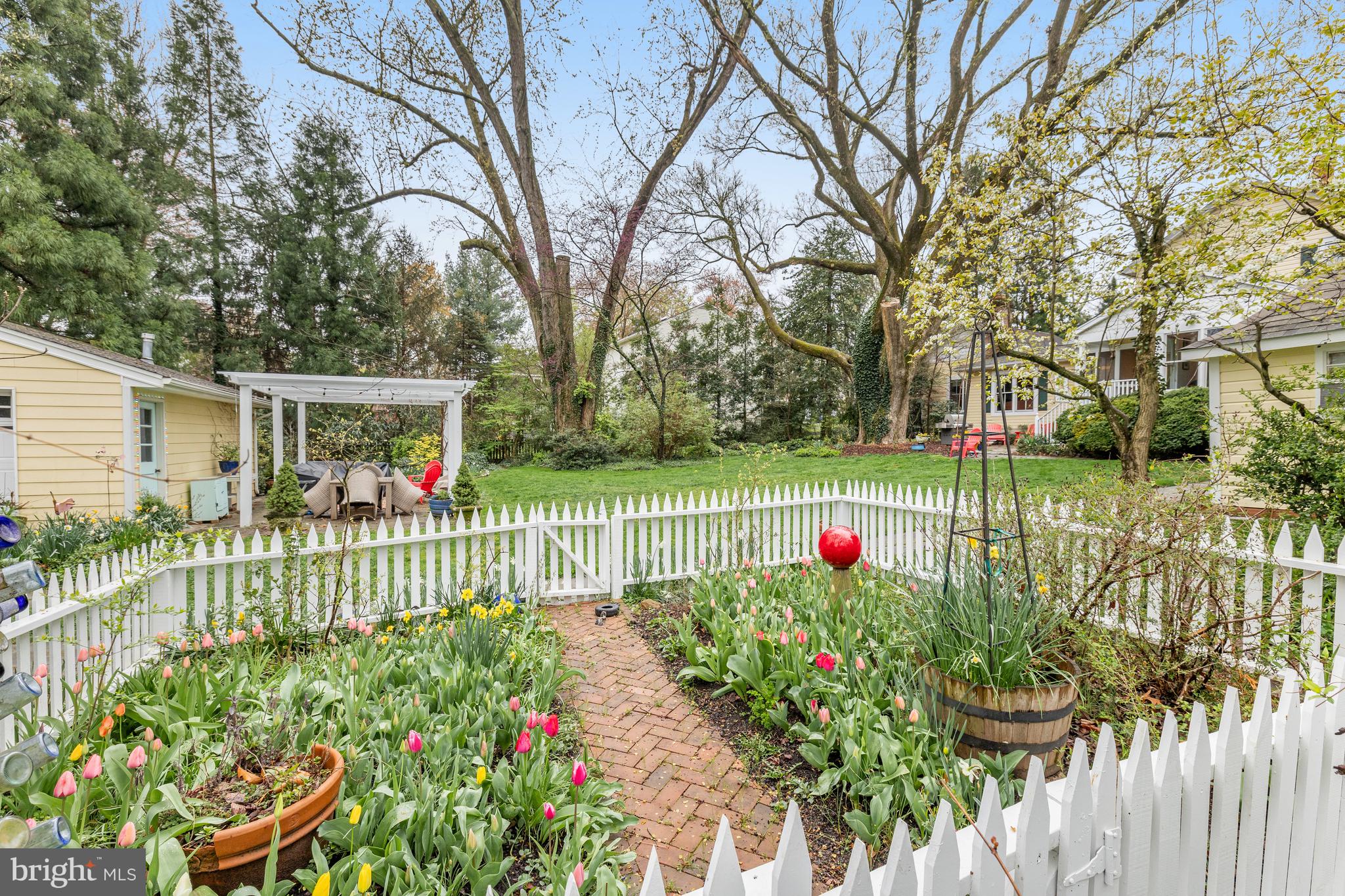 VAN VLECKS - Residential