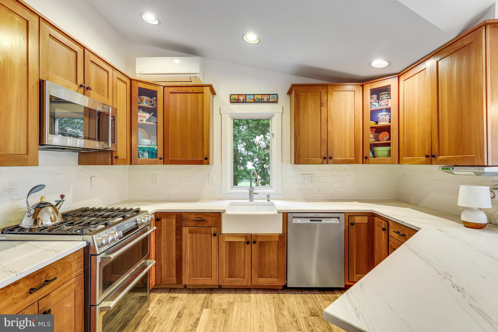 VAN VLECKS - Residential